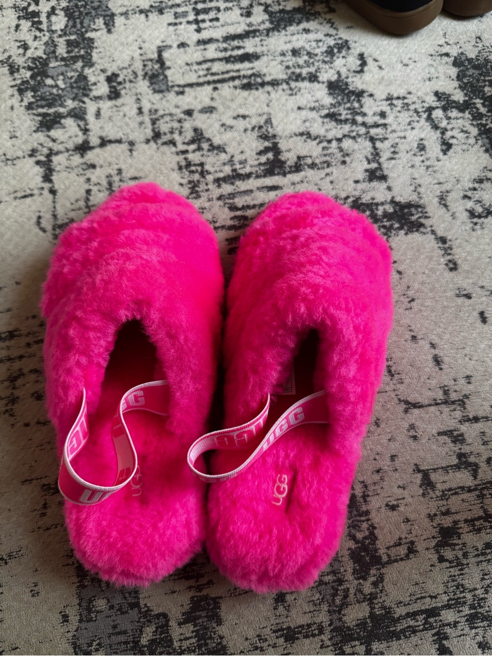 UGG Neon Pink Fuzzy Slip-On Slippers with Branded Heel Strap